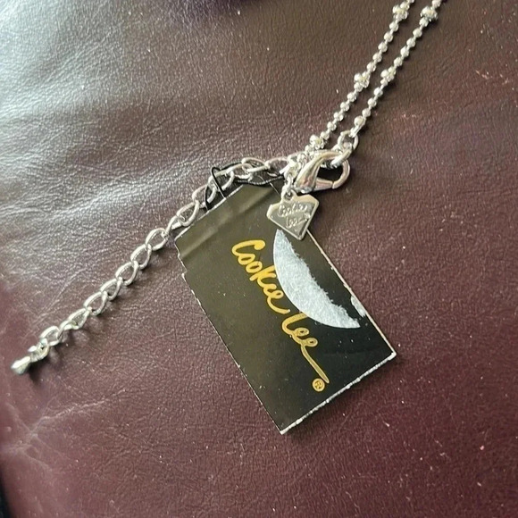 Cookie Lee Women’s Australian Light Pink Dark Pink Crystal Pendant on Silver NWT - Picture 12 of 12